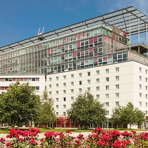 Hotel Ibis Lyon Cité Internationale