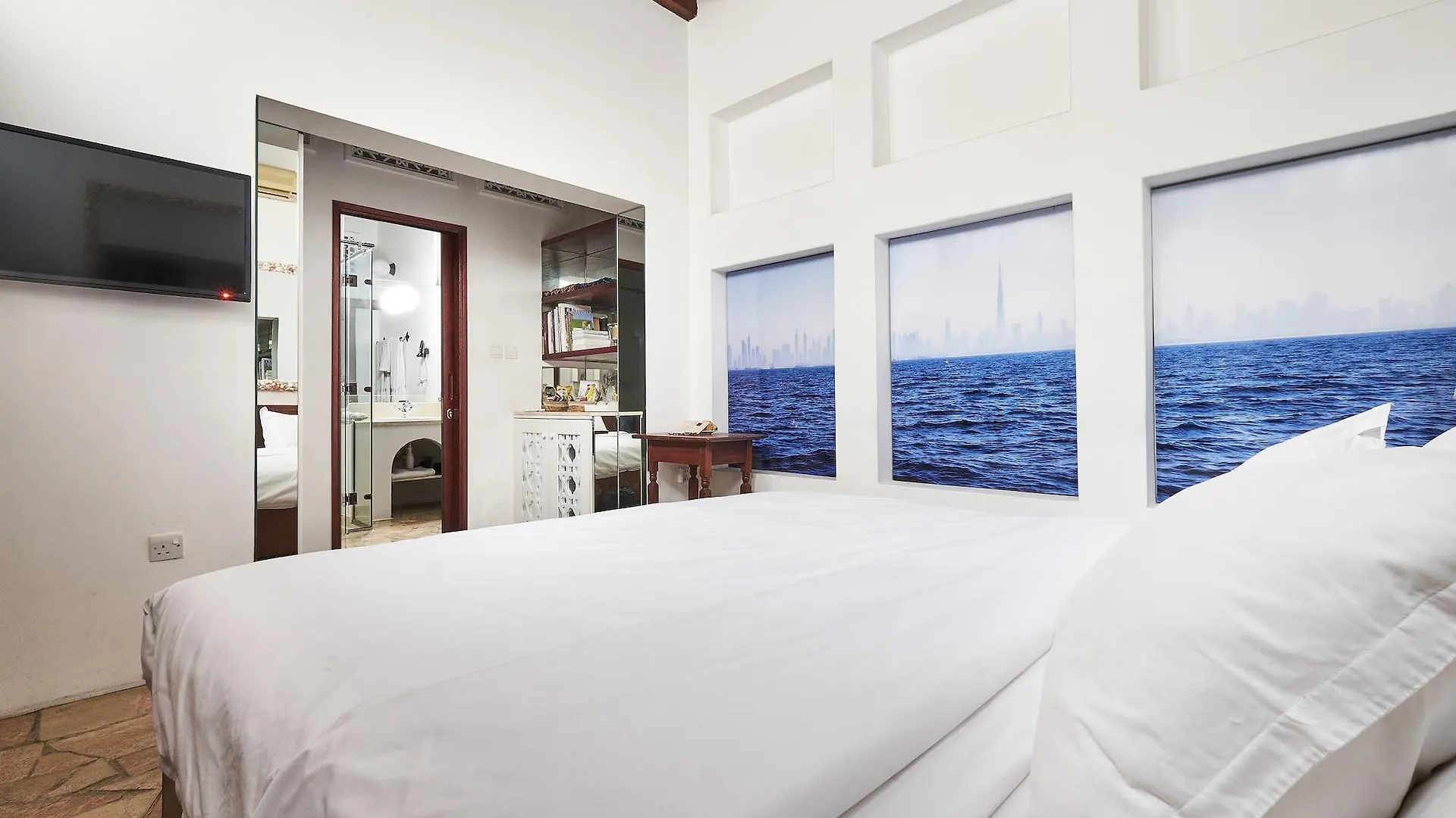 Xva Art Hotel Дубай 3*,