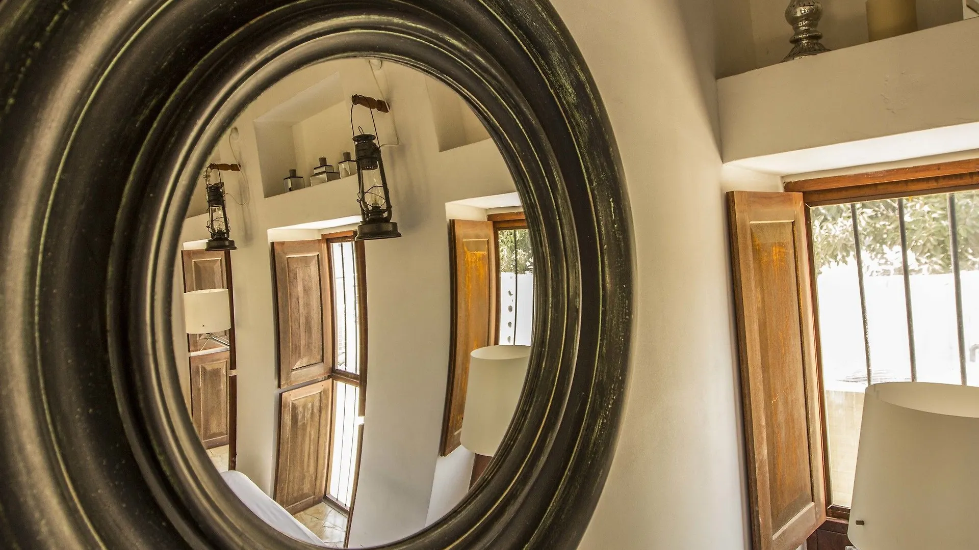 *** Guest house Xva Art Hotel Dubai United Arab Emirates